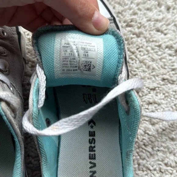 Converse Gray Kids Sneakers with Unicorn Design - Picture 7 of 9